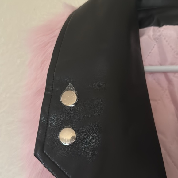 Jacket, medium - Picture 2 of 7